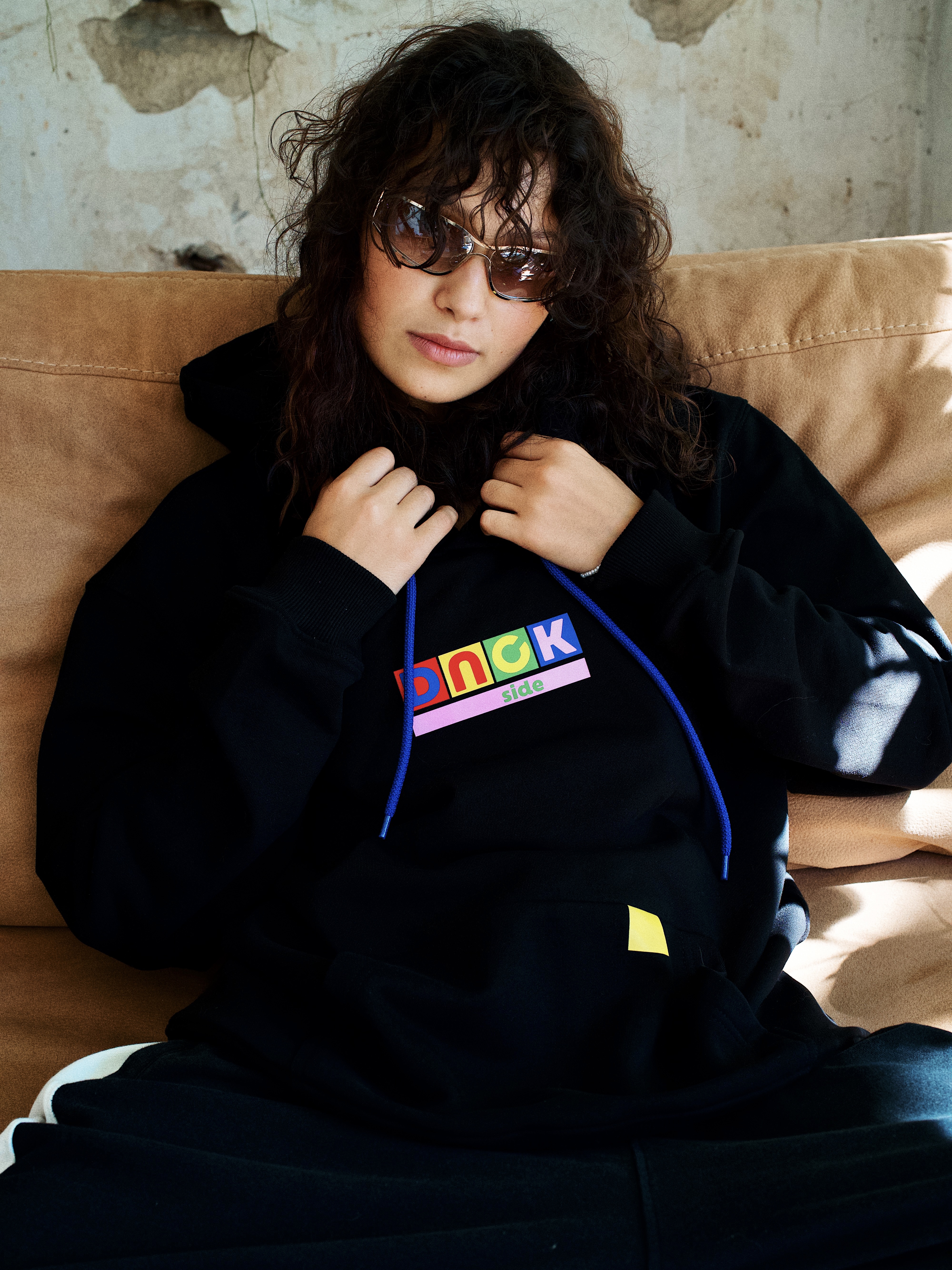 Hoodie Duck Side / black - image  - 4 Hoodie Duck Side / black - picture  - 4