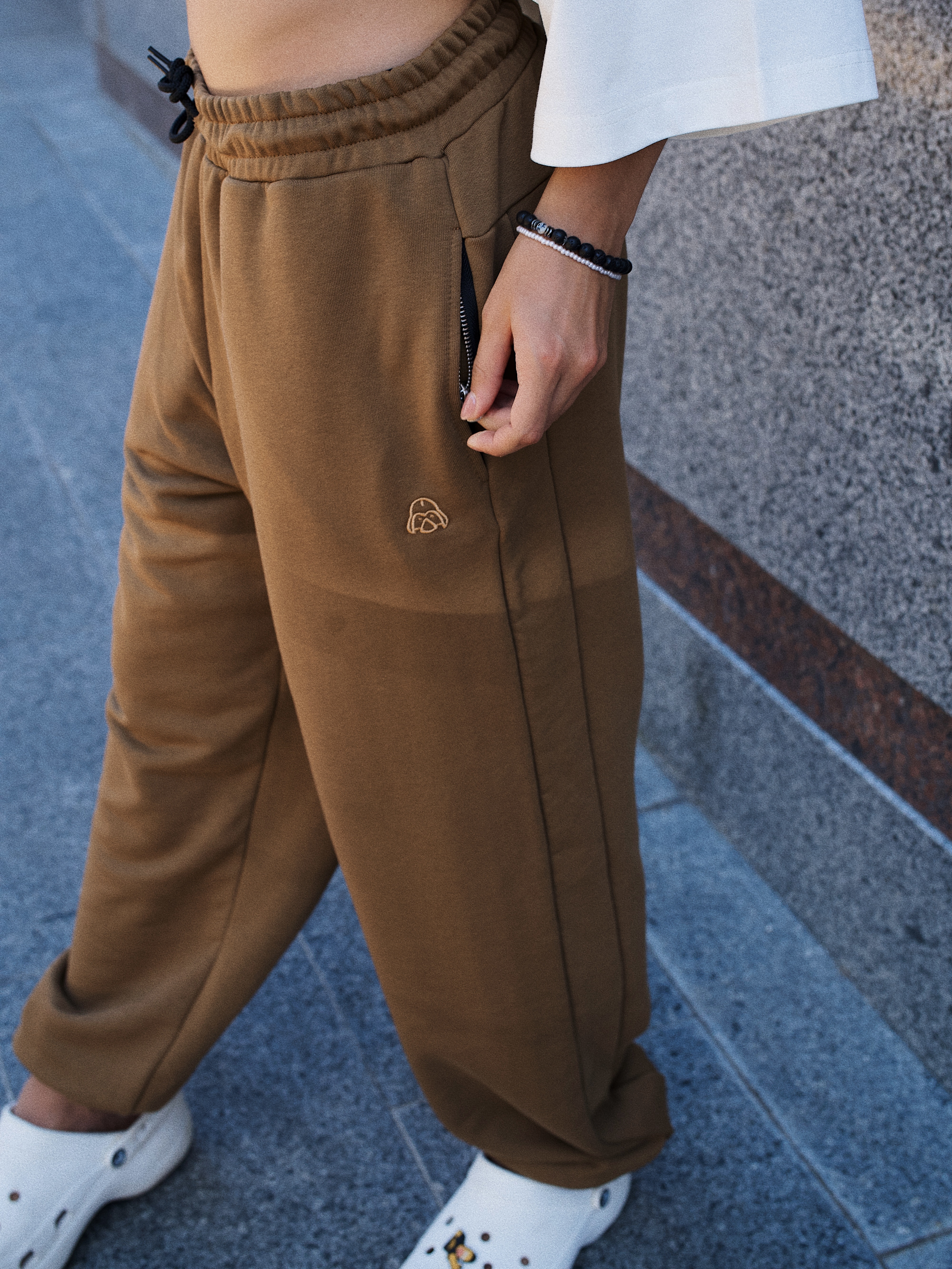 Joggers / Duck side - picture  - 3