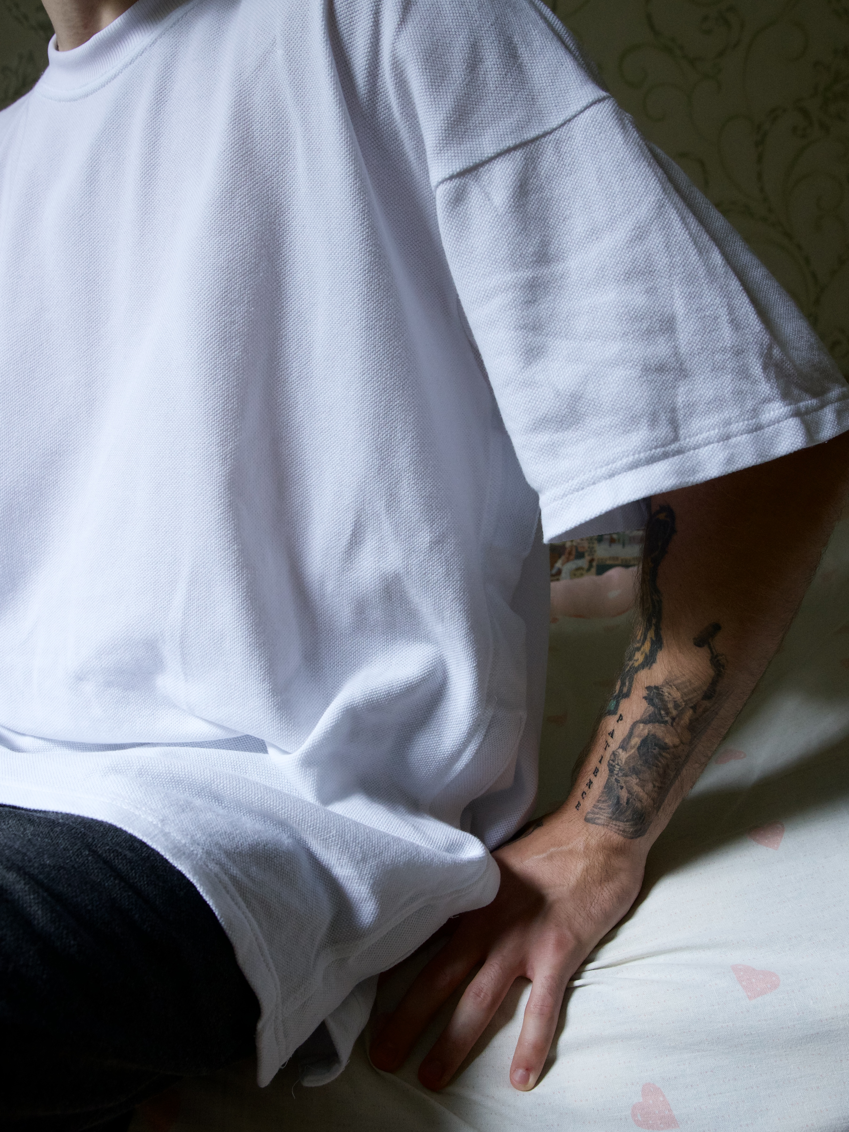 T-shirt / white - image  - 2 T-shirt / white - picture  - 2